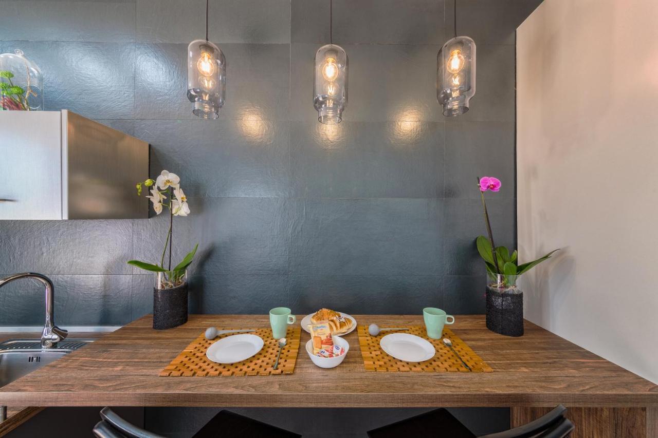 Masaniello Apartment Naples Luaran gambar